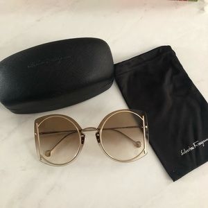 Brand new Salvatore Ferragamo Sunglasses